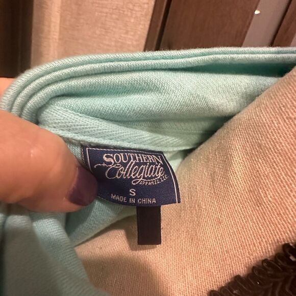 Southern collegiate 1/2 zip top - Picture 3 of 4